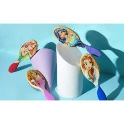 Pro Detangler Disney Stylized Princess Brush | WET BRUSH-PRO 33 Pro Detangler Disney Stylized Princess Brush | WET BRUSH-PRO -salon wholesaler store pro detangler disney stylized princess brush combs brushes wet brush pro 595730